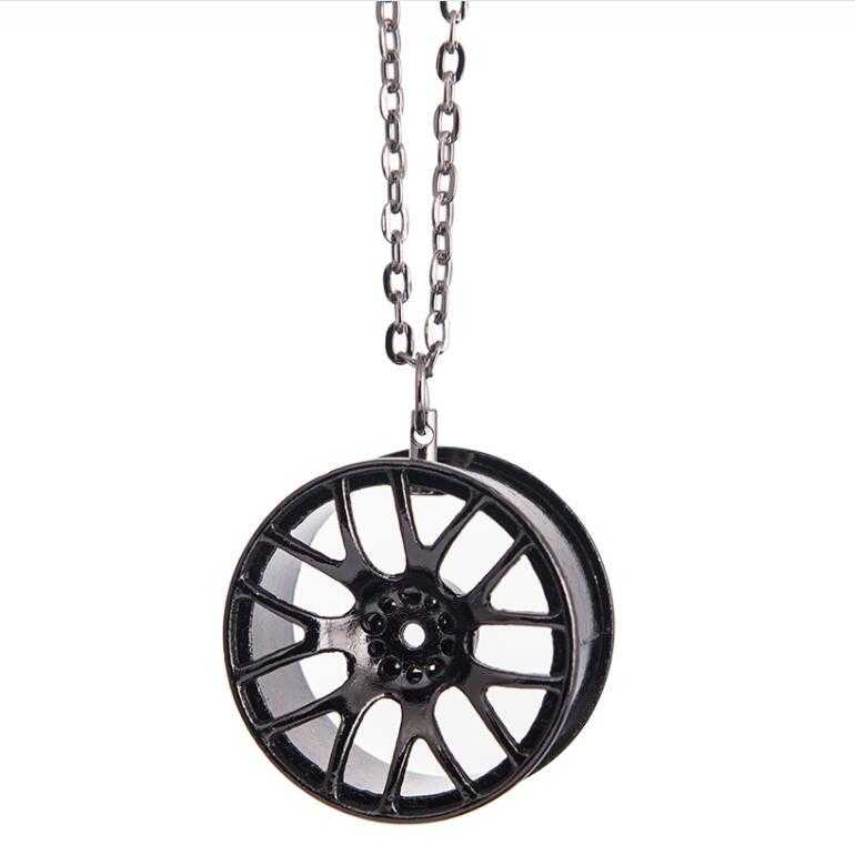 Pendentif roue de voiture - bleublancbeauf.com
